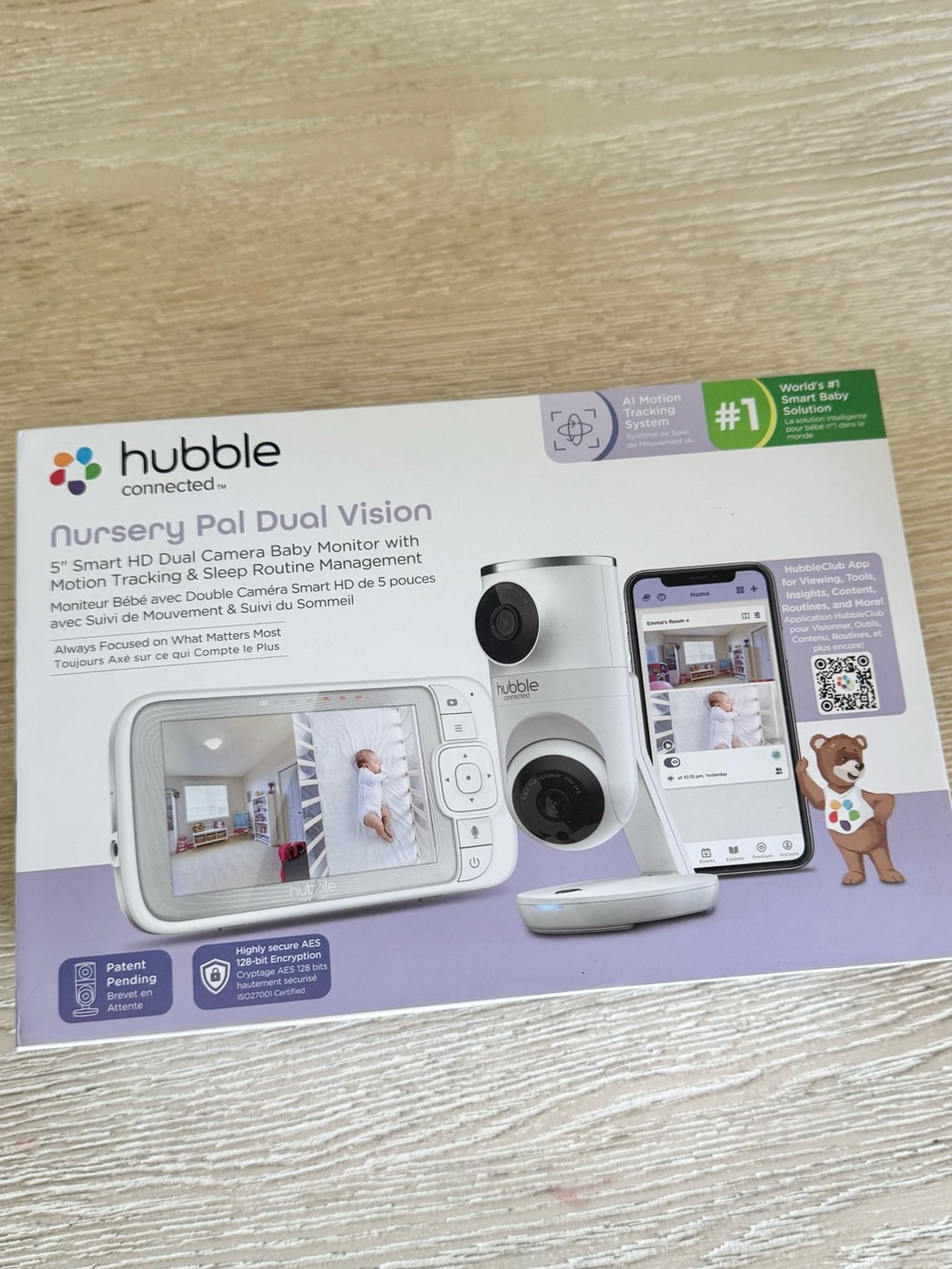 Hubble Nursery Pal Dual vision smart WiFi baby monitor and parent viewer